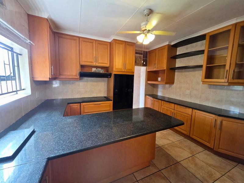 3 Bedroom Property for Sale in Hartenbos Central Western Cape